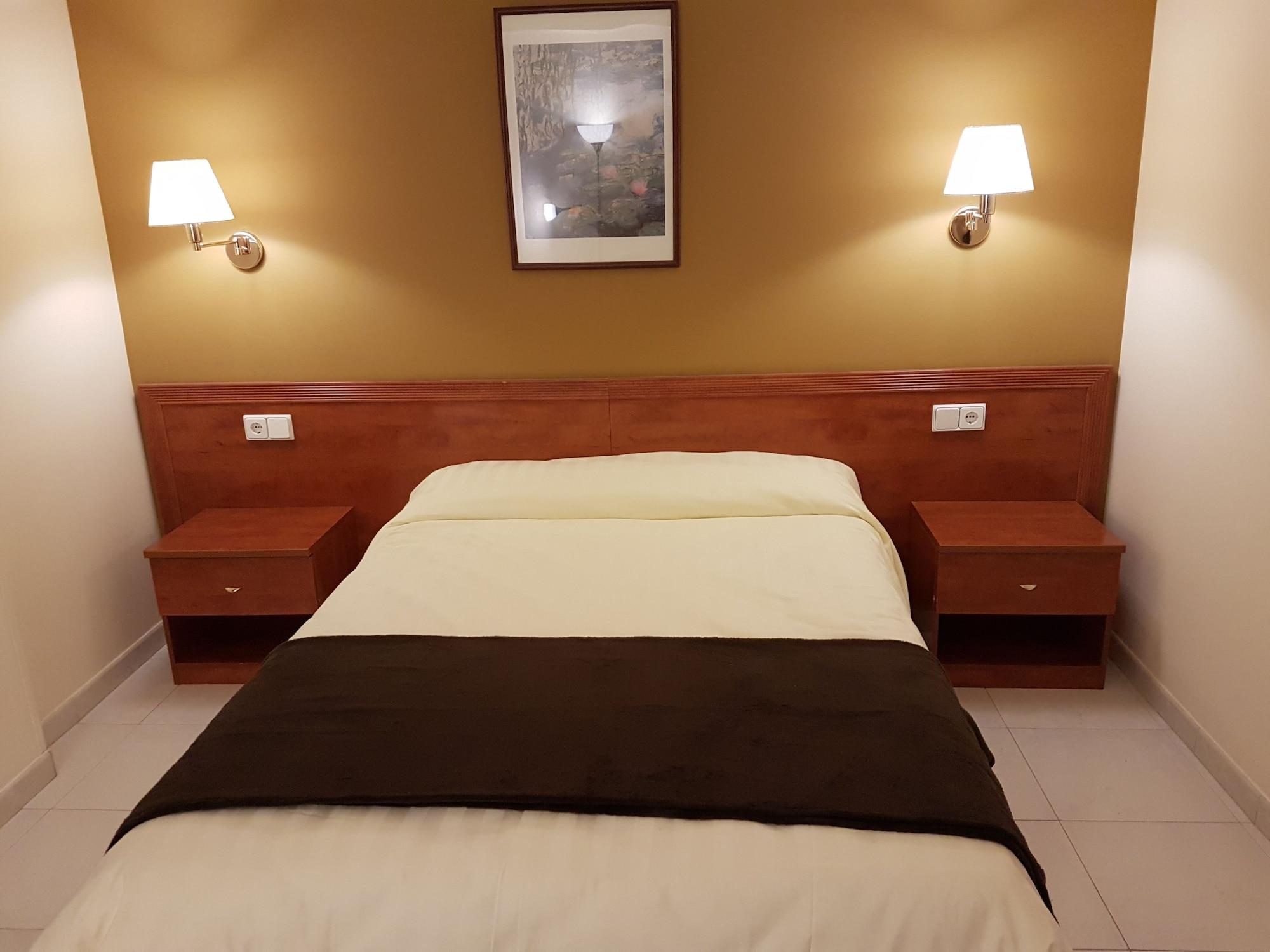 Hotel Guineu Pas De La Casa Luaran gambar