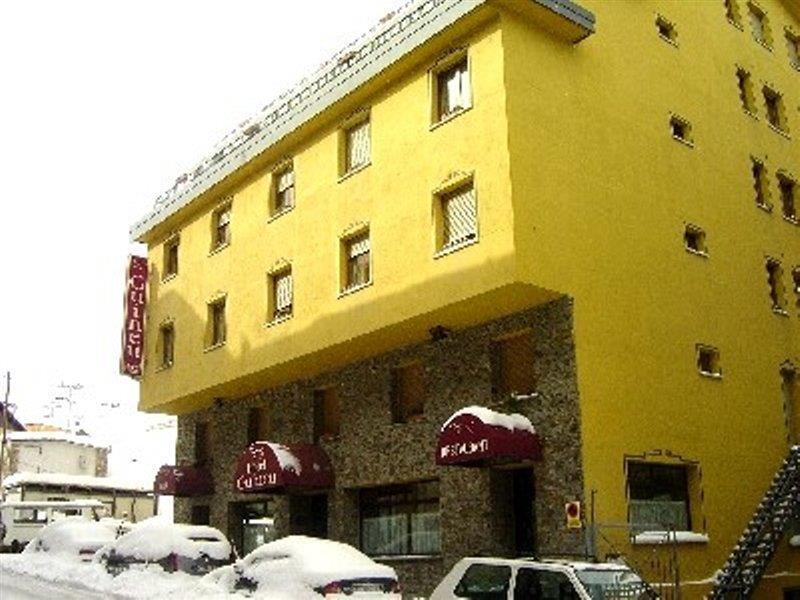Hotel Guineu Pas De La Casa Luaran gambar
